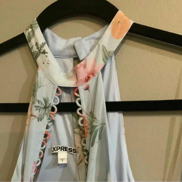 Light Blue floral Express Dress Size 8 - Picture 5 of 5